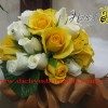 hoa cam tay 28 hong trang hong vang.jpg